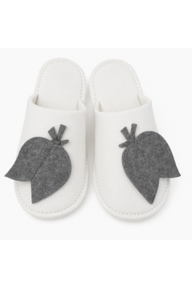 Женские тапочки для бани