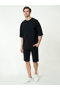 Трикотажная мужская футболка оверсайз черная