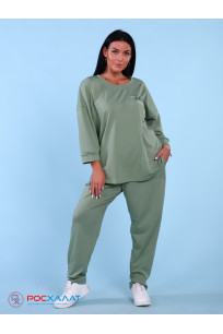 Трикотажный костюм с брюками оливковый